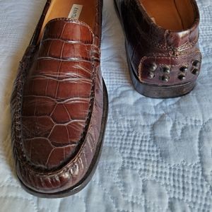 Ann Taylor Crock print leather loafers size 8